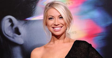 Stassi Schroeder goes Topless, Shows off Scars: Photo